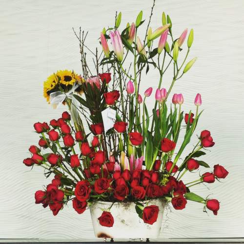 Tulipanes y rosas 